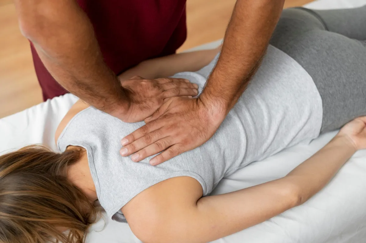 Chiropractic care safe effective back pain