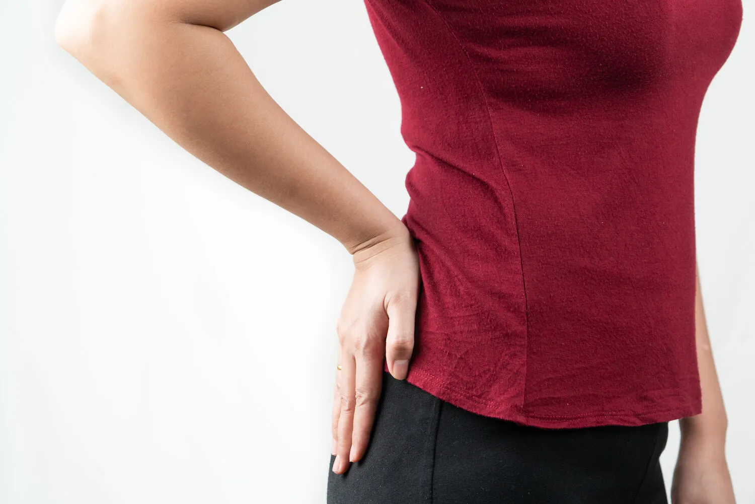 woman touch her hip pain